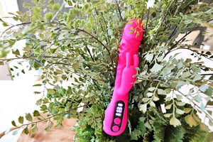 Smart Vibrator - Best Pink Rabbit Vibrator Pales | V For Vibes