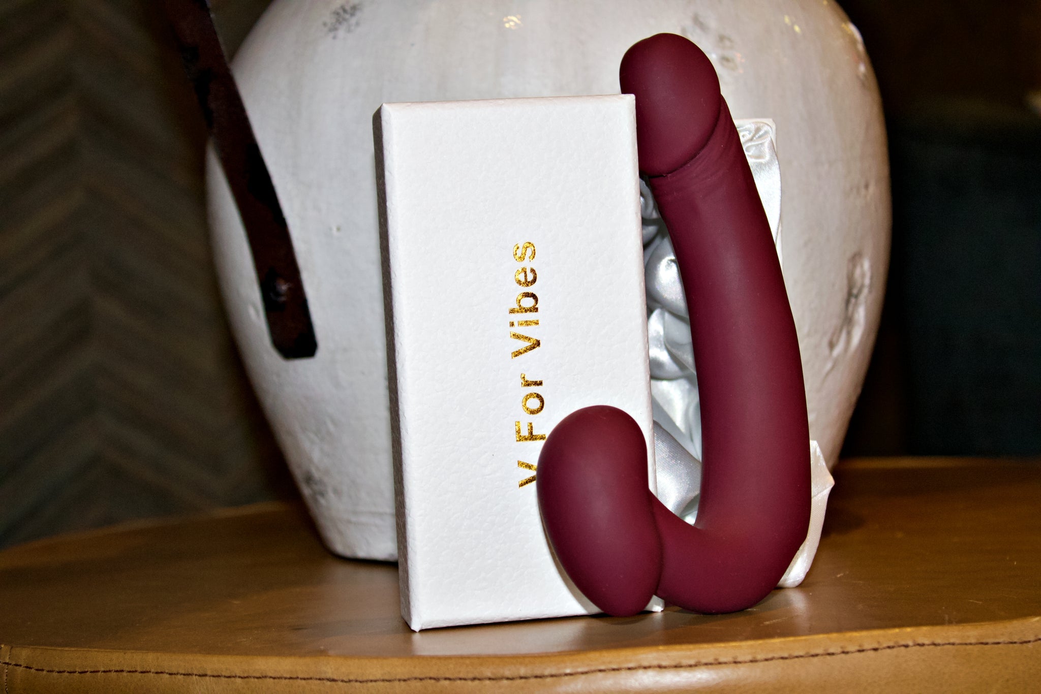 Strapless Dildo - Strapless Strap-on Dildo | V For Vibes